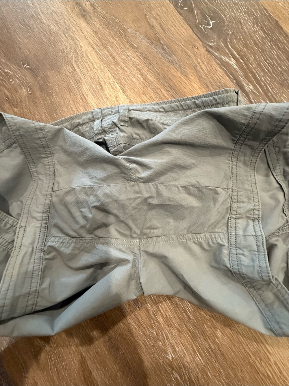 Kuhl Olive Green Women's 8 Hiking Shorts - Picture 10 of 15